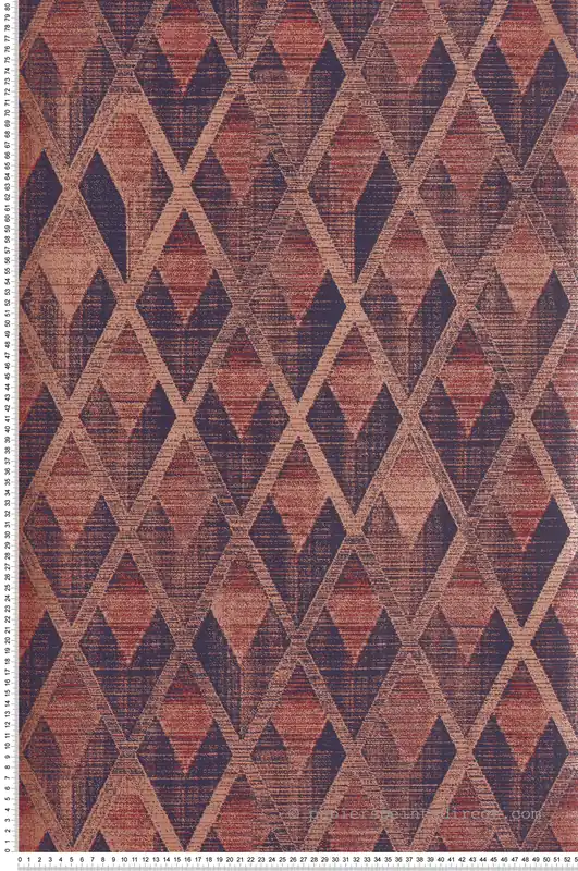 Commander Maintenant Papier peint Losange Ethnique Facet bordeaux cuivré - The Texture Book de Masureel Réf. MAS-CAB504