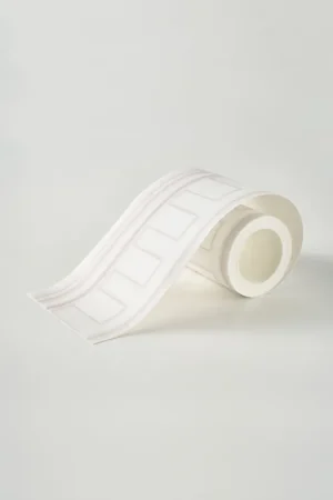 Acheter Direct Galon Moulure Graphique l‘Impératrice blanc - Moulures & Co de Casadéco Réf. MOCO201320345