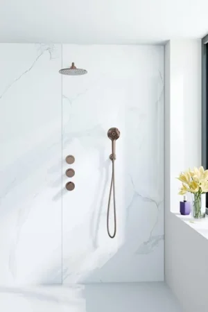 Acheter En Ligne Fortifura Nebbio Ensemble de douche pluie - robinet encastré - élément encastré - coude mural de raccordement - flexible de douche lisse - douchette ronde - bras mural 35cm - pomme de tête 30cm - cuivre brossé PVD (cuivre)