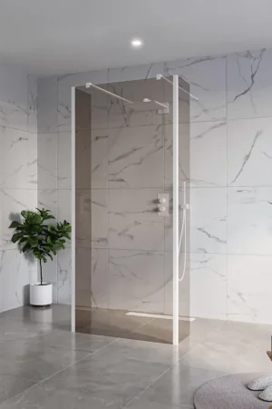 Achetez Aujourd'hui Fortifura Galeria Douche à l‘italienne - 90x200cm - verre fumé - anticalcaire - verre de sécurité 8mm - 2 parois latérales 40cm - avec bras muraux et profilés d‘angle - Blanc mat