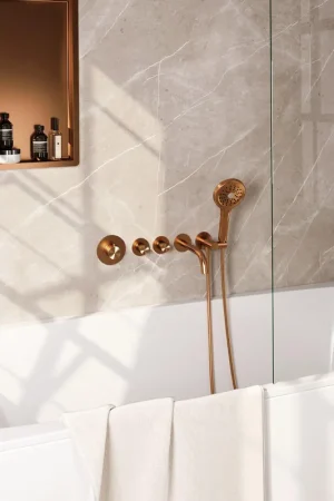 Achetez Aujourd'hui BRAUER Stripe Mitigeur thermostatique bain - SET 02 - encastré - bec - douchette 3 positions - flexible de douche - coude mural - cuivre brossé PVD