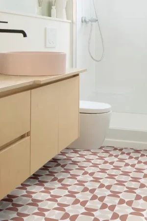 Sol vinyle rouleau TRENTO 2M , Motif rétro beige et terracotta, rouleau 2.00 m Offre Exclusive